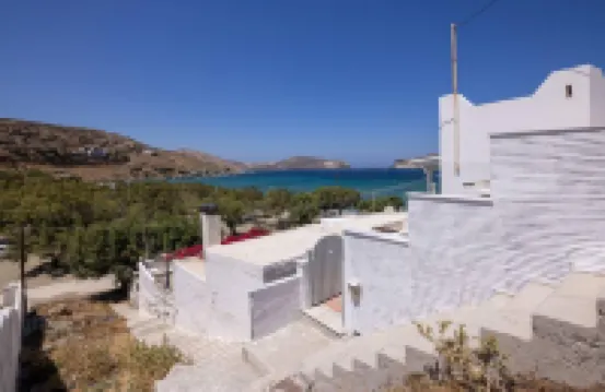 Nemelo Beach House in Panormos