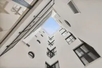 Limehome Valencia Carrer del Pare Palau