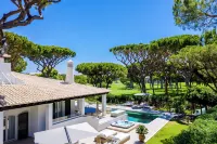 Pine Cliffs Village Hotels in Olhos de Agua
