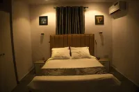Klulead Garden and Suites Отели в г. 