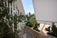Melody Sorrento Suites - Mountain view