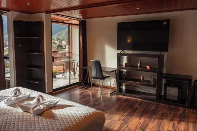 Hotel California Urubamba Hotels near Urubamba