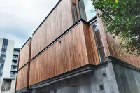 Orange Stay Townhouses - parking