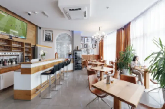 阿德爾霍夫公寓式酒店