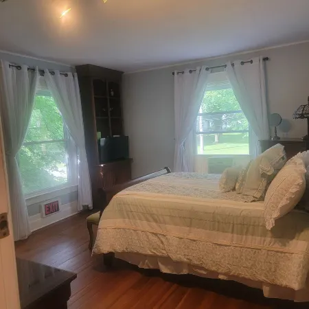 The Queen of the Catskills B&B