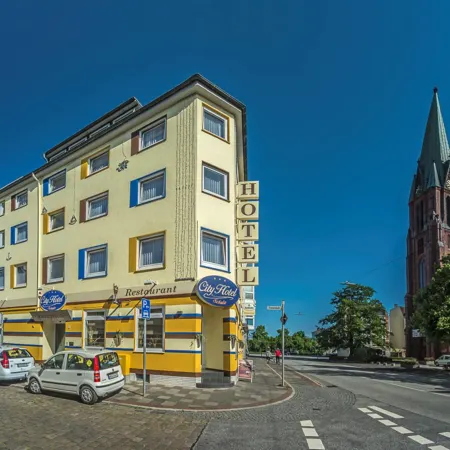 City Hotel