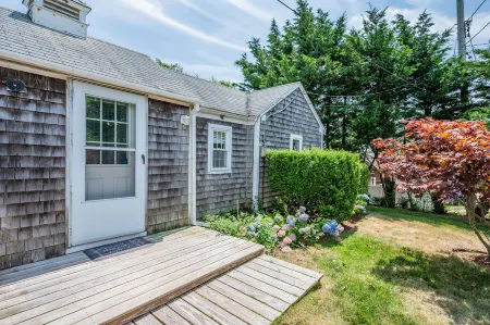 Private Beach Access and Outdoor Shower - Charming Coastal Haven