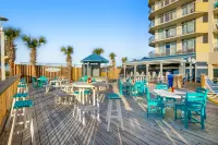 12th floor ocean view condo w/ central AC, shared hot tub, shared pool, WiFi Hotel a North Myrtle Beach