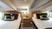 Mountain Retreat - Hot Tub, WiFi, Ski-in/out Hotels in Snowmass Village