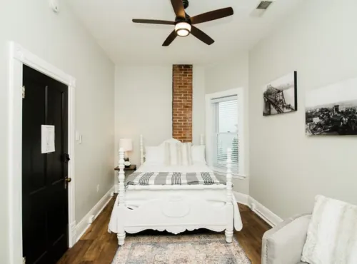 Charming Victorian - Recently Restored, Hawkins' House Upper