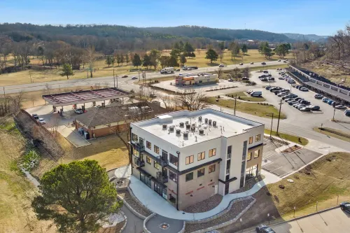 Adventure Haven with Bike Shop and Outdoor Living - Cozy Luxurious Loft