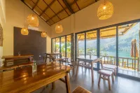 Vayang Retreat and Camping Hoa Binh Hotels in Cao Phong District