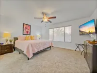 Private Heated Pool and Spacious Outdoor Oasis - Tranquil Family Haven