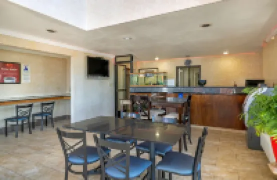 Econo Lodge Moreno Valley