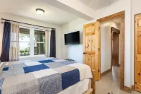 Mountain Haven with Spectacular Vistas - Charming Log Cabin Retreat