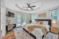 Professionally Designed * Fully renovated Modern MTB Back 40