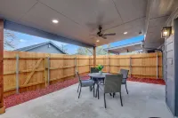 Stylish Duplex with Private Backyard - Charming Family Retreat