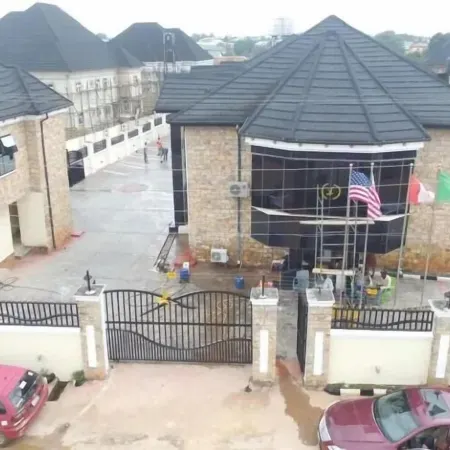 Premium Hotel & Suites by Victoria Inn