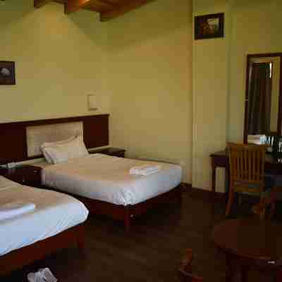 Whispering Woods Resort Rooms