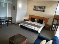 Yanchep Inn - balcón