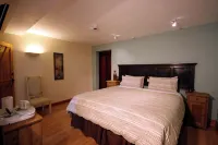 Upper Neatham Mill Hotels in Binsted