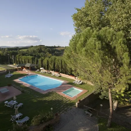Residence Borgo San Lorenzo a Linari