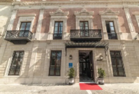 ホテル カサ パラシオ マリア ルイサ  GL バイ カイゼン ホテルズ のホテル