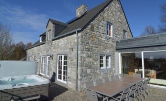Luxurious Villa with Pool in the Ardennes