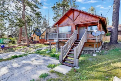 Bear Claw Bungalow #379