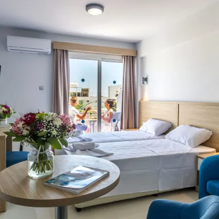 Paul Marie Hotel Apartments