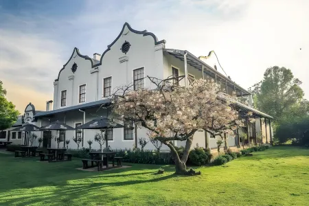 The Nottingham Road Hotel Отели рядом с достопримечательностью «Gowrie Farm Golf Course»