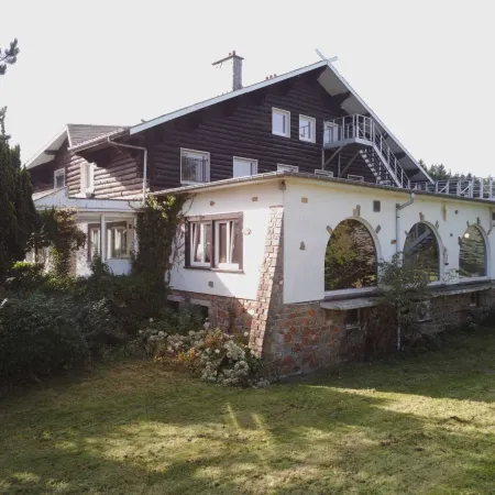 Spacious Holiday Home in Vielsalm Near Baraque de Fraiture