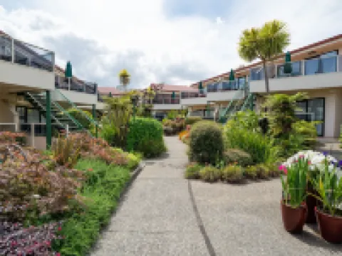 IKA Nui Taupo Hotels near Tongariro Domain