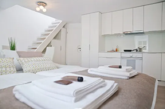 Apartments Hiša Pod Gradom