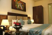Bhawna Clarks Inn - Agra Hotels near Shiv Mandir