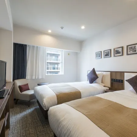 HOTEL MYSTAYS Sapporo Nakajima Park Annex Отели рядом с достопримечательностью «Парк Маруяма»