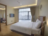 Marvin Suites Hotel Hotels near BTS-Surasak