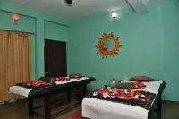 ホテル ピース プラザ