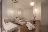 Vivid Blue Serenity Resort - spa