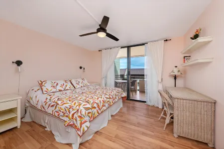 Big Island White Sands Village 323 Condo Отели рядом с достопримечательностью «Уайт Сандс Виллидж»