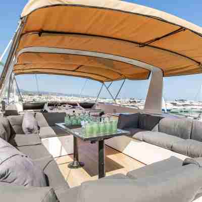 Live on a Luxury 65ft Yacht in Duquesa- Estapona Others