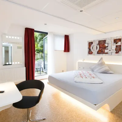 Hotel am Düsseldorfer Platz Отели рядом с достопримечательностью «Лихтенбройх»