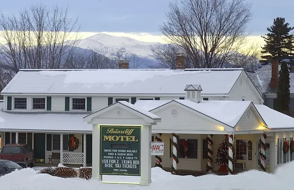 布雷克利夫汽車旅館