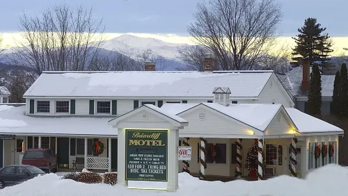 Briarcliff Motel Hotels in Hale's Location