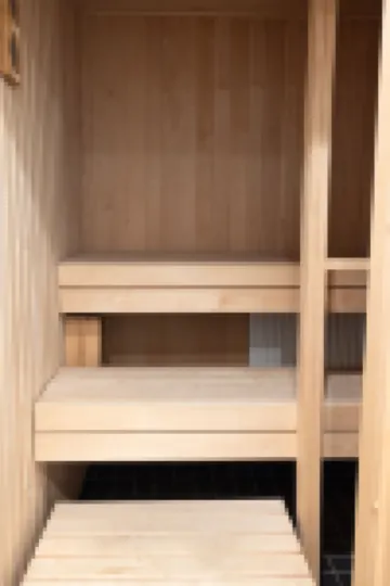 2Ndhomes Gorgeous Courtyard Home w Sauna