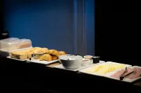 Faz Hostel - breakfast