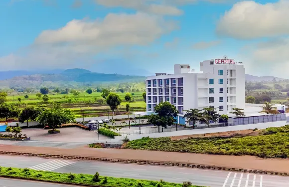 Effotel Sayaji Sarola酒店