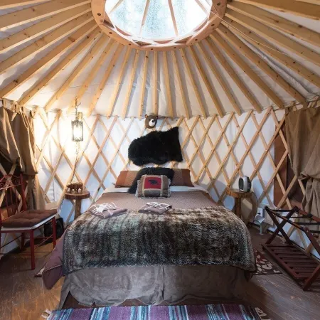 Nauti Otter Inn and Yurt Village