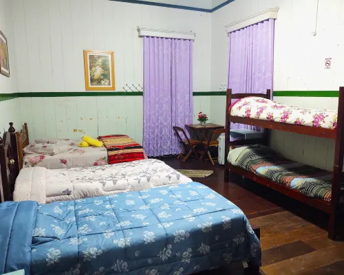 Pousada Shamballah Paranapiacaba โรงแรมในซานโต อันเดร
