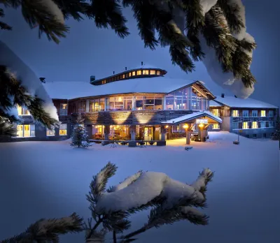 Lapland Hotels Ylläskaltio Hotels in Kolari